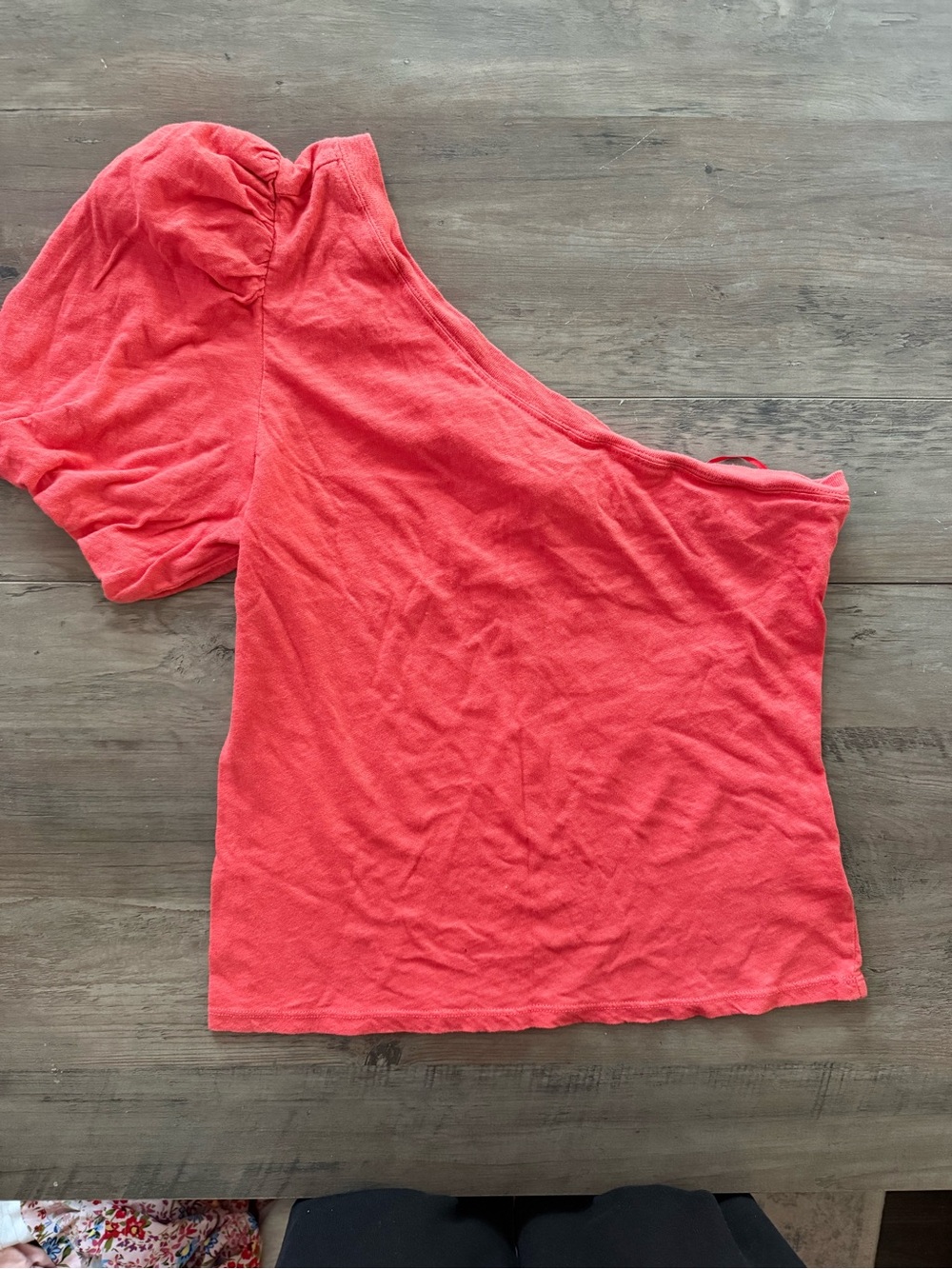 Z Supply Women's One-Shoulder Puff Sleeve Top - Coral Pink
